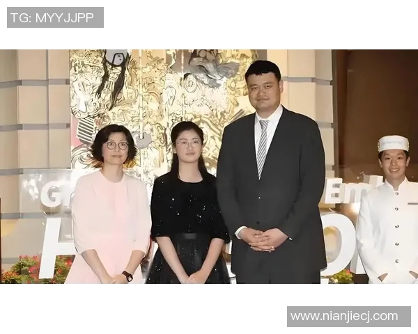 姚明与动物的奇妙邂逅探索人与自然的和谐共生之旅 姚明与动物的奇妙邂逅探索人与自然的和谐共生之旅