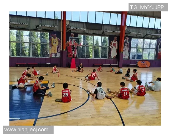 挑战极限摸高姚明追寻篮球梦想的高度与激情 挑战极限摸高姚明追寻篮球梦想的高度与激情