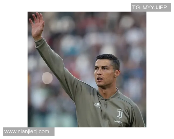 C罗:从少年天才到全球足球巨星的传奇之路与辉煌成就 C罗:从少年天才到全球足球巨星的传奇之路与辉煌成就